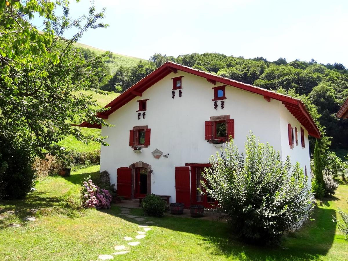 Chambres D'Hotes Idiartekoborda Saint-Etienne-de-Baigorry Ngoại thất bức ảnh
