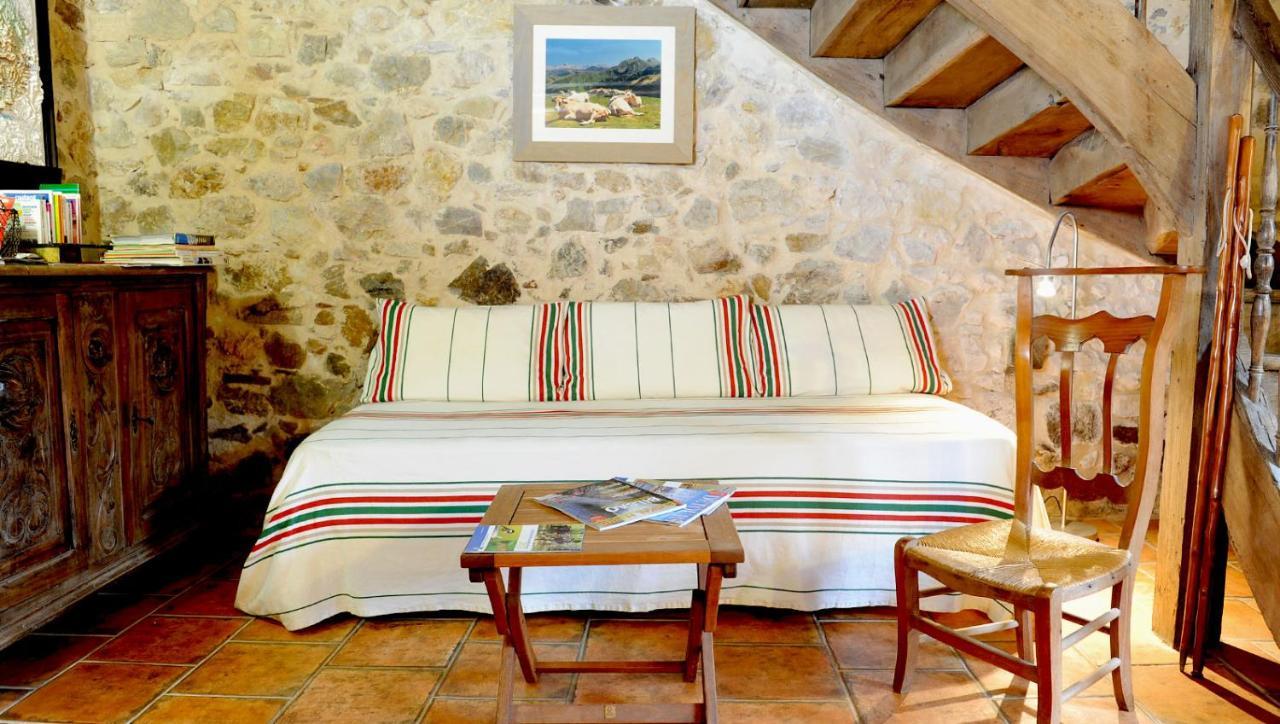 Chambres D'Hotes Idiartekoborda Saint-Etienne-de-Baigorry Ngoại thất bức ảnh